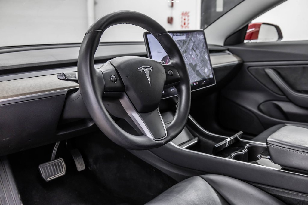 2019 Tesla Model 3 LONGUE RANGE AWD AUTO PILOT in Laval, Quebec - 14 - w1024h768px
