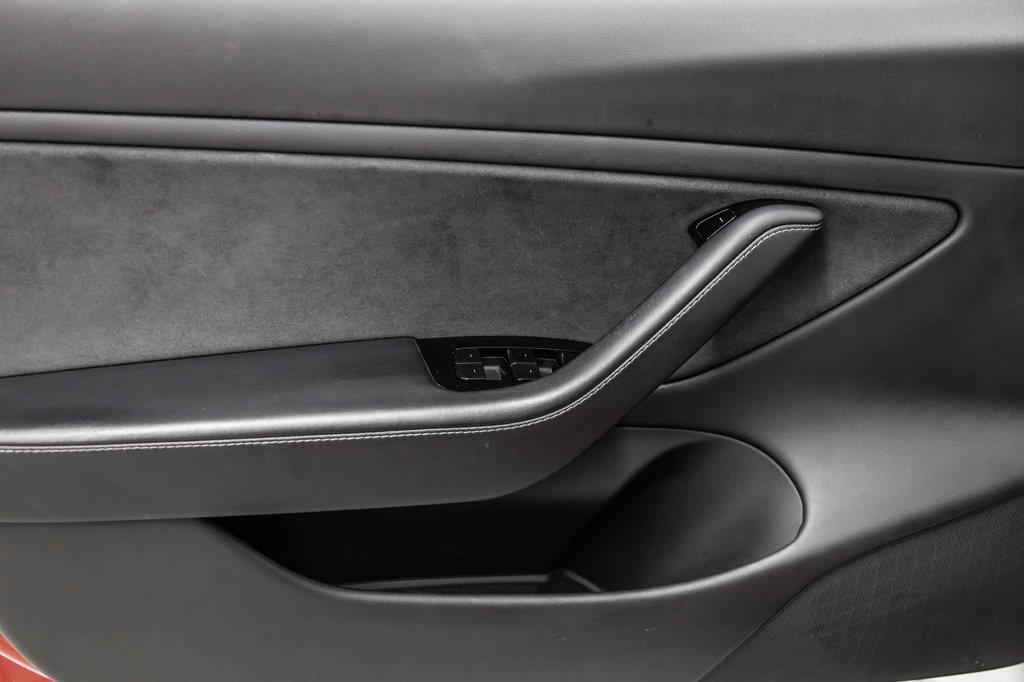 2019 Tesla Model 3 LONGUE RANGE AWD AUTO PILOT in Laval, Quebec - 11 - w1024h768px