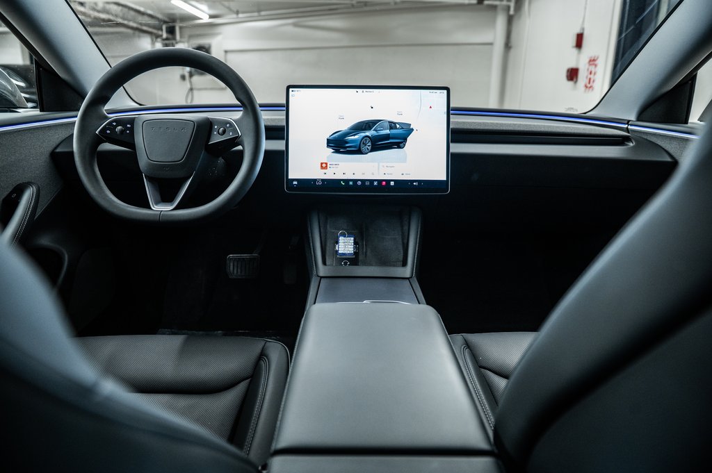 2024 Tesla Model 3 Standard Range Plus | Full Self-Driving computer 4 in Laval, Quebec - 27 - w1024h768px