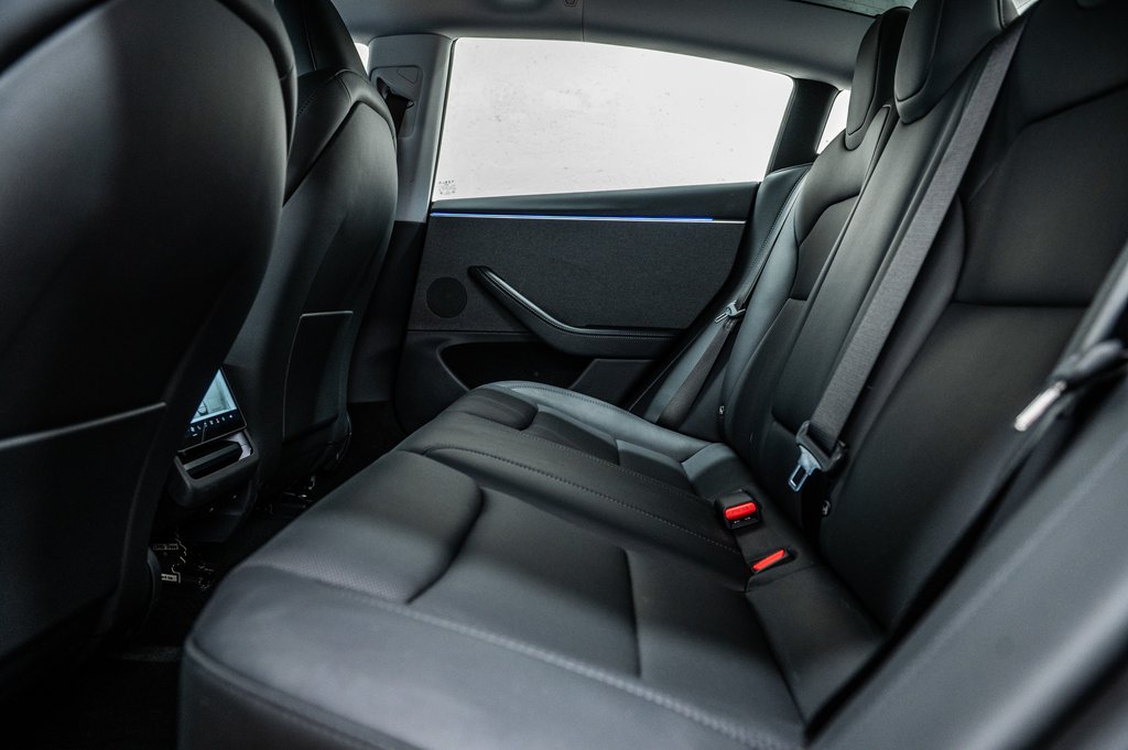 2024 Tesla Model 3 Standard Range Plus | Full Self-Driving computer 4 in Laval, Quebec - 25 - w1024h768px