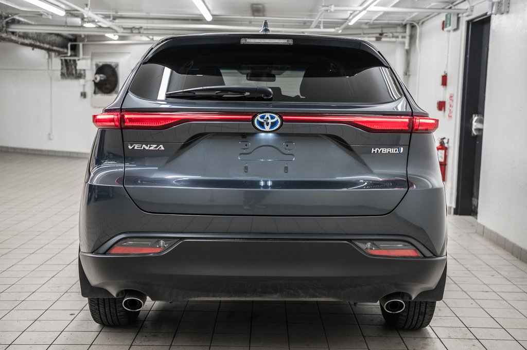 Toyota Venza HYBRIDE AWD LE 2022 à Laval, Québec - 5 - w1024h768px