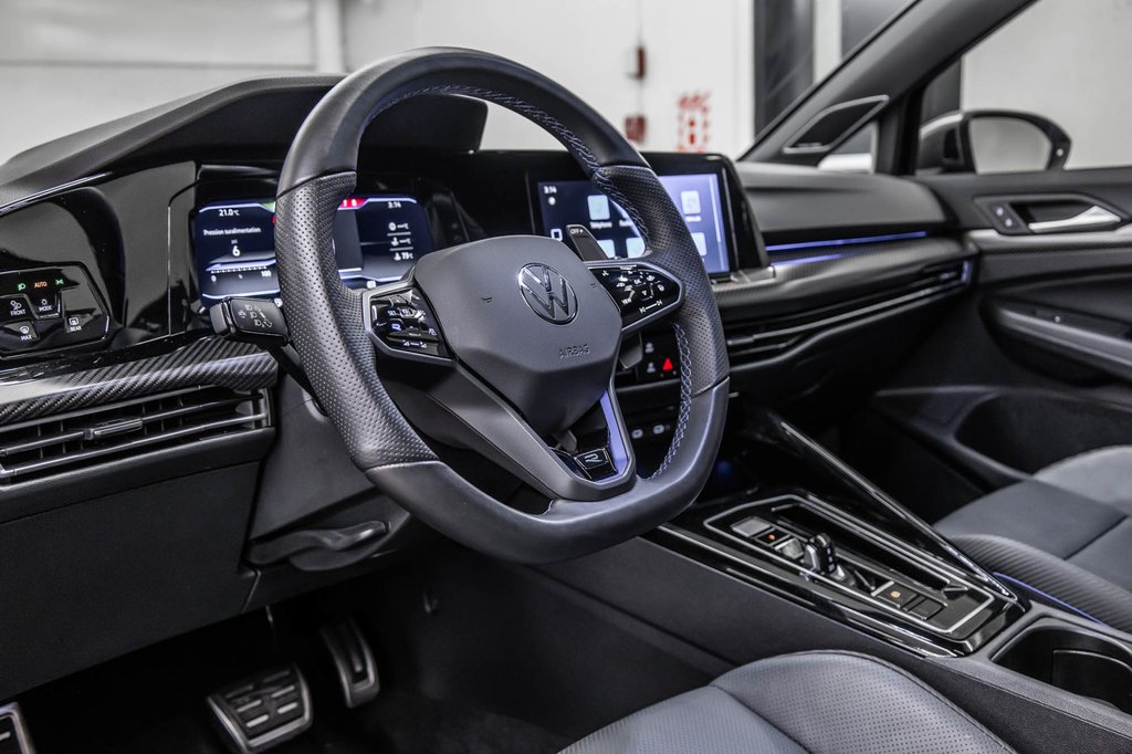 2024 Volkswagen Golf R TOIT PANORAMIQUE 19 PCS in Laval, Quebec - 15 - w1024h768px