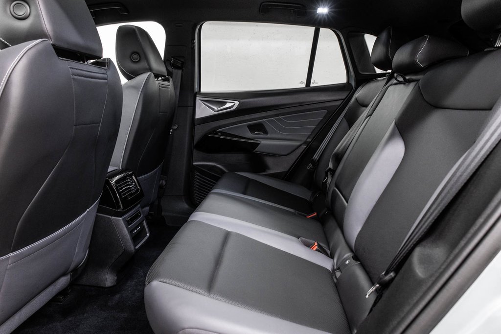 Volkswagen ID.4 PRO S 2024 à Laval, Québec - 31 - w1024h768px