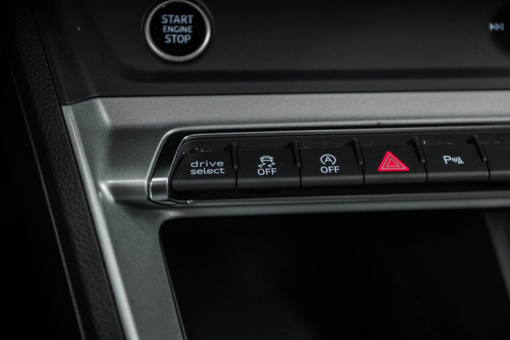 Audi Q3 PROGRESSIV 45TFSI QUATTRO 2021 à Laval, Québec - 26 - w1024h768px