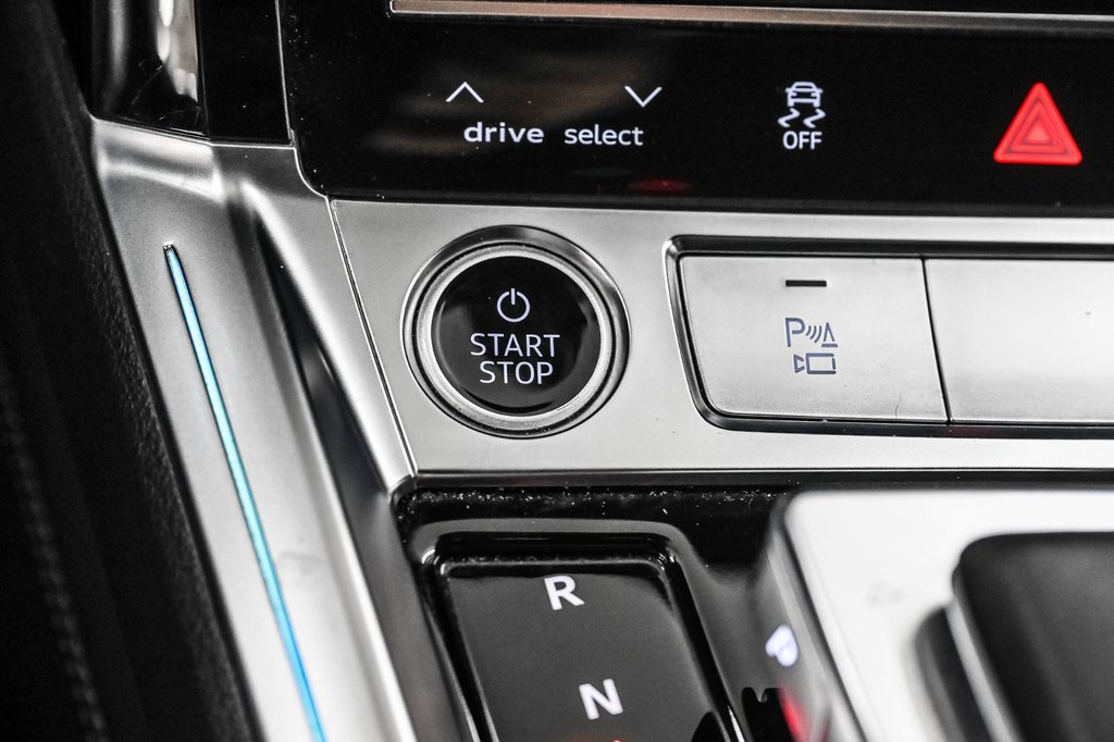 Audi Q8 e-tron PREMIUM PACK + B&O PREMIUM SOUND SYSTEM | BAS KM!! 2024 à Laval, Québec - 17 - w1024h768px