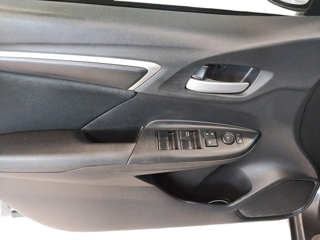 2015 Honda Fit in Quebec, Quebec - 8 - w1024h768px