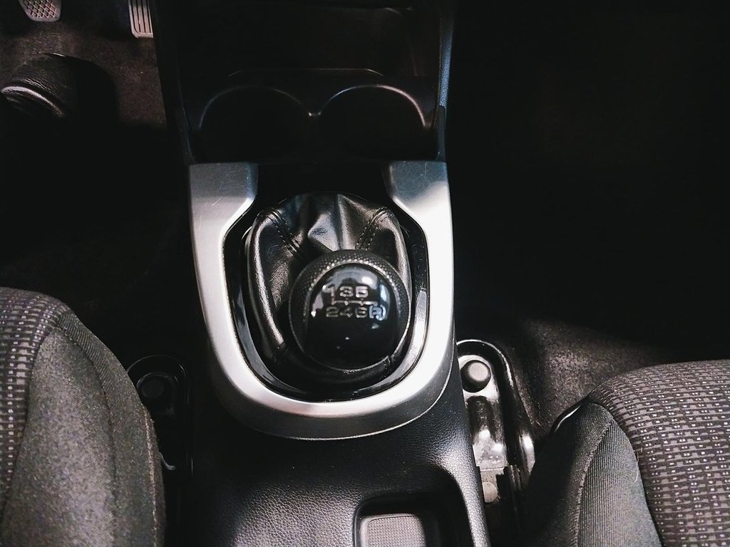2015 Honda Fit in Quebec, Quebec - 19 - w1024h768px