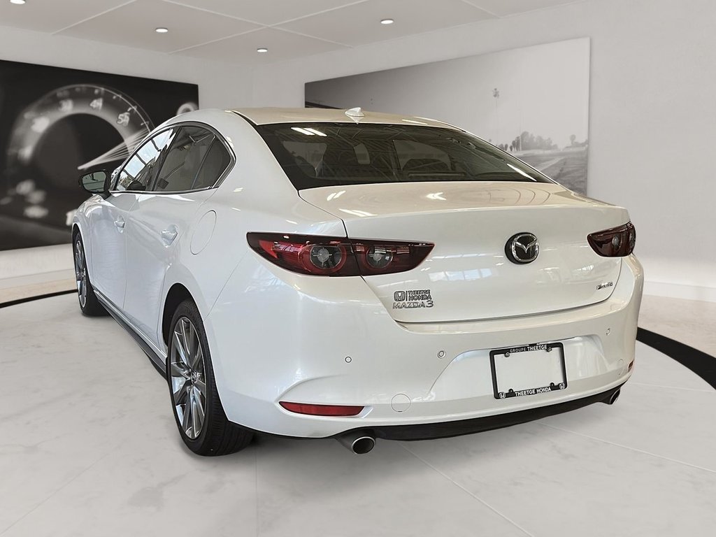 Mazda 3  2023 à Québec, Québec - 4 - w1024h768px