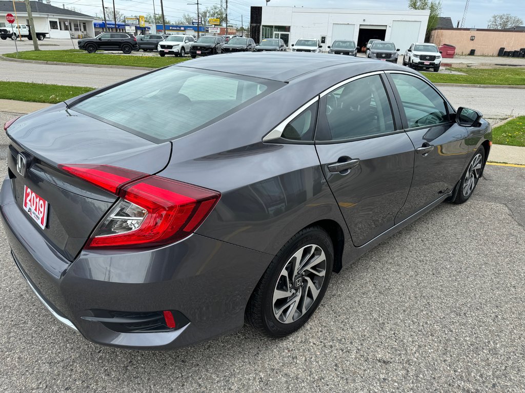 2019  Civic Sedan EX in Sarnia, Ontario - 3 - w1024h768px