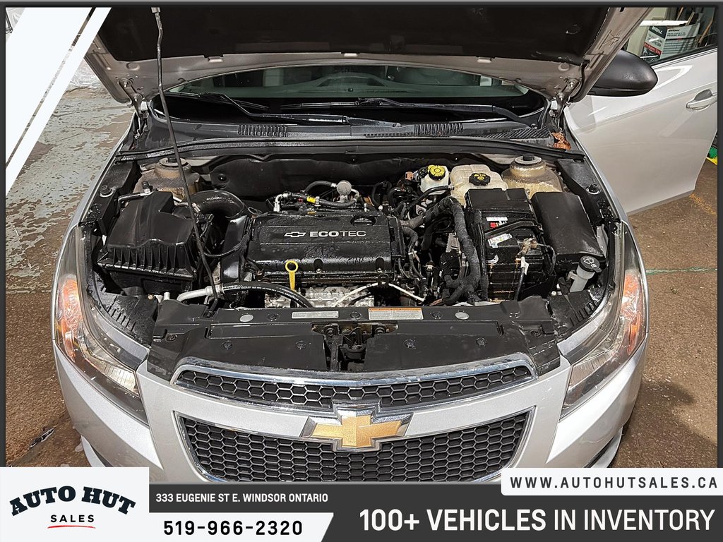 2012 Chevrolet Cruze LS+ w/1SB in Windsor, Ontario - 8 - w1024h768px