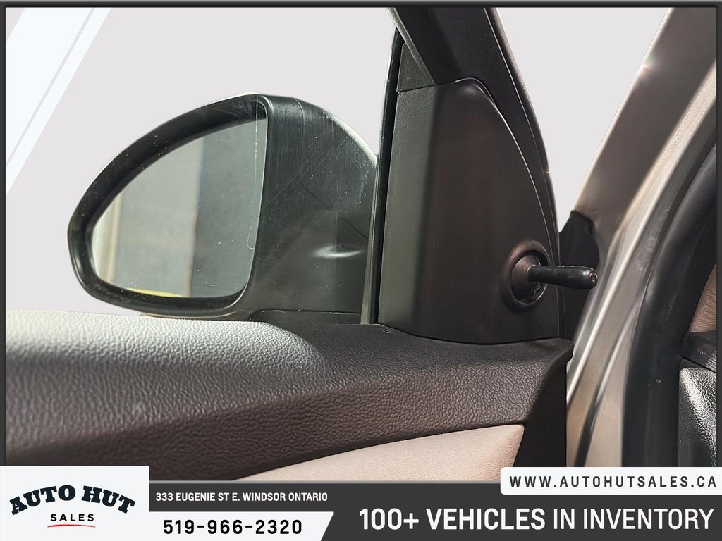 2012 Chevrolet Cruze LS+ w/1SB in Windsor, Ontario - 19 - w1024h768px