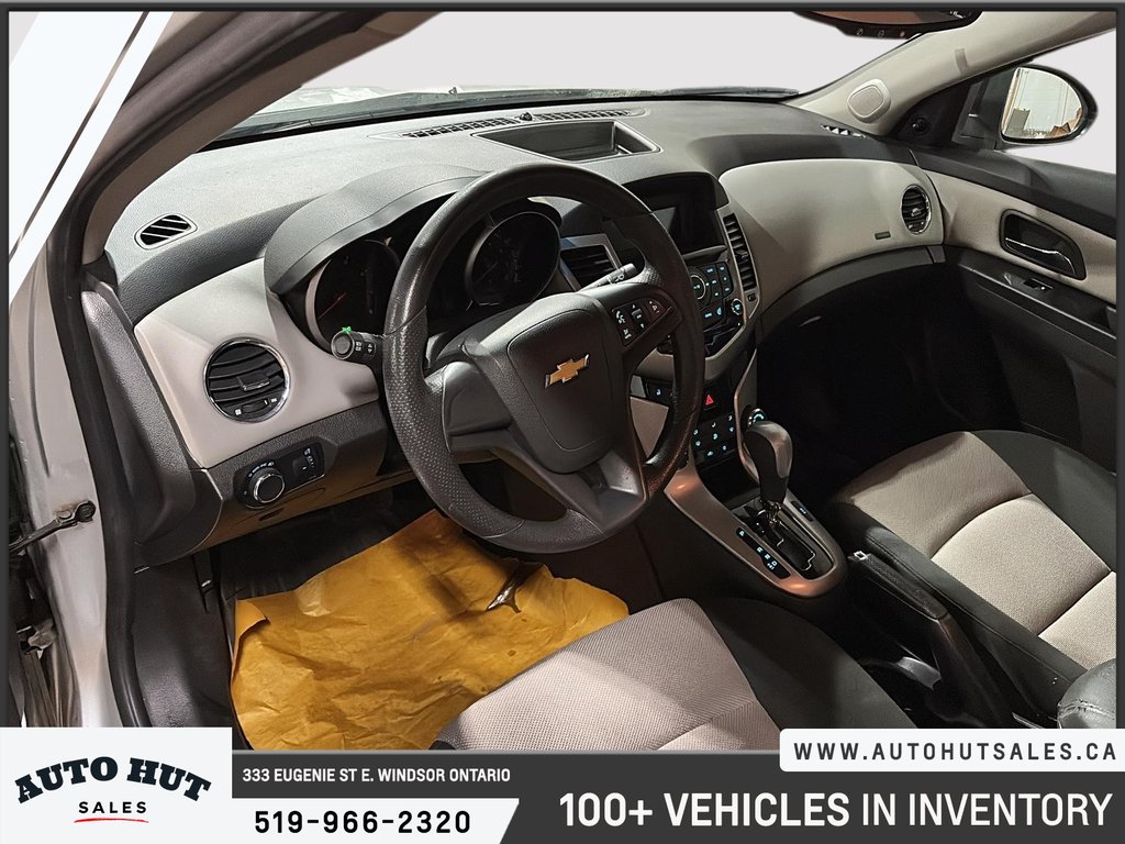 2012 Chevrolet Cruze LS+ w/1SB in Windsor, Ontario - 10 - w1024h768px