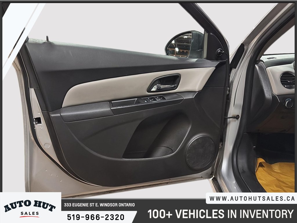 2012 Chevrolet Cruze LS+ w/1SB in Windsor, Ontario - 11 - w1024h768px