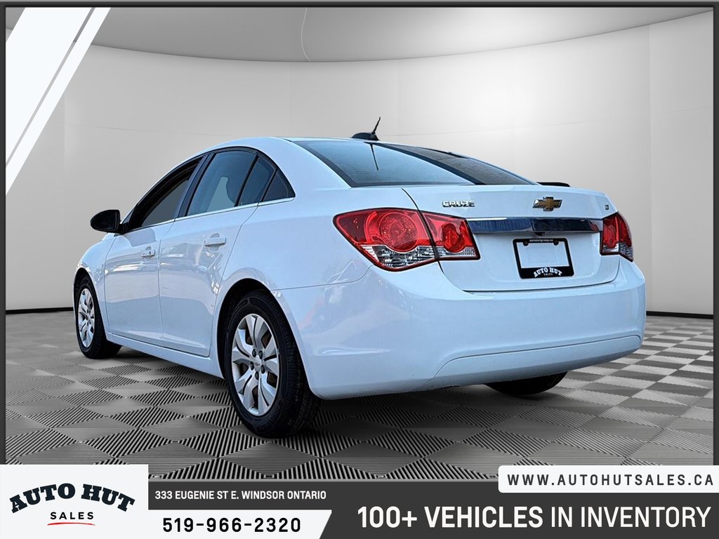 2015 Chevrolet Cruze 1LT in Windsor, Ontario - 4 - w1024h768px