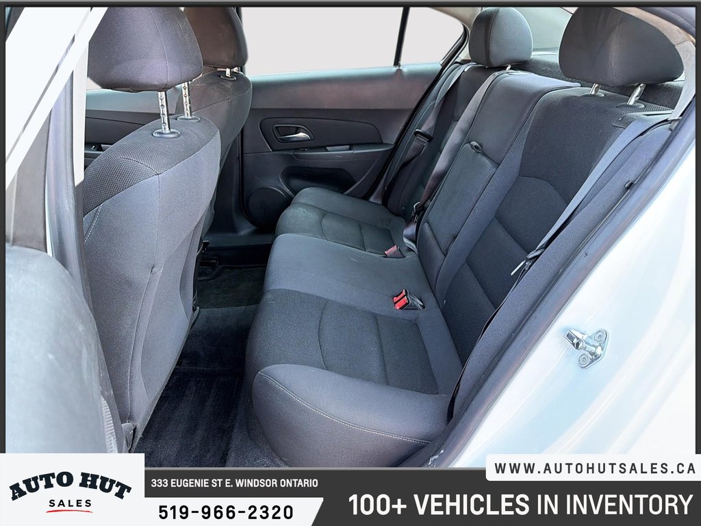 2015 Chevrolet Cruze 1LT in Windsor, Ontario - 21 - w1024h768px