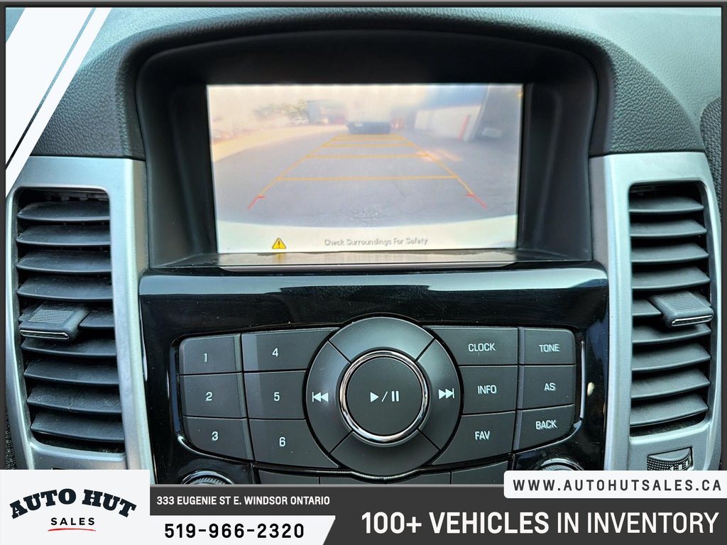 2015 Chevrolet Cruze 1LT in Windsor, Ontario - 18 - w1024h768px