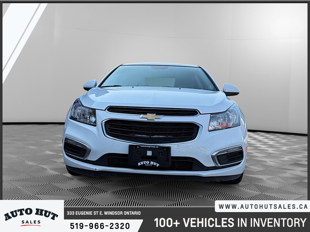 2015 Chevrolet Cruze 1LT in Windsor, Ontario - 2 - w1024h768px