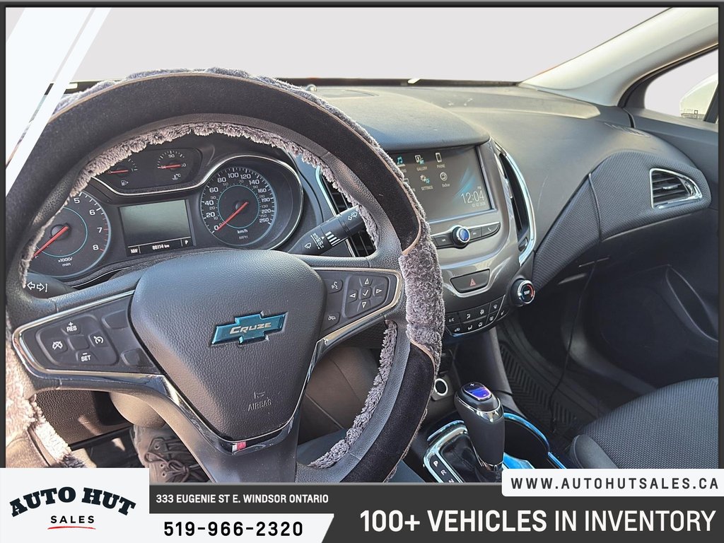 2016 Chevrolet Cruze LT in Windsor, Ontario - 14 - w1024h768px