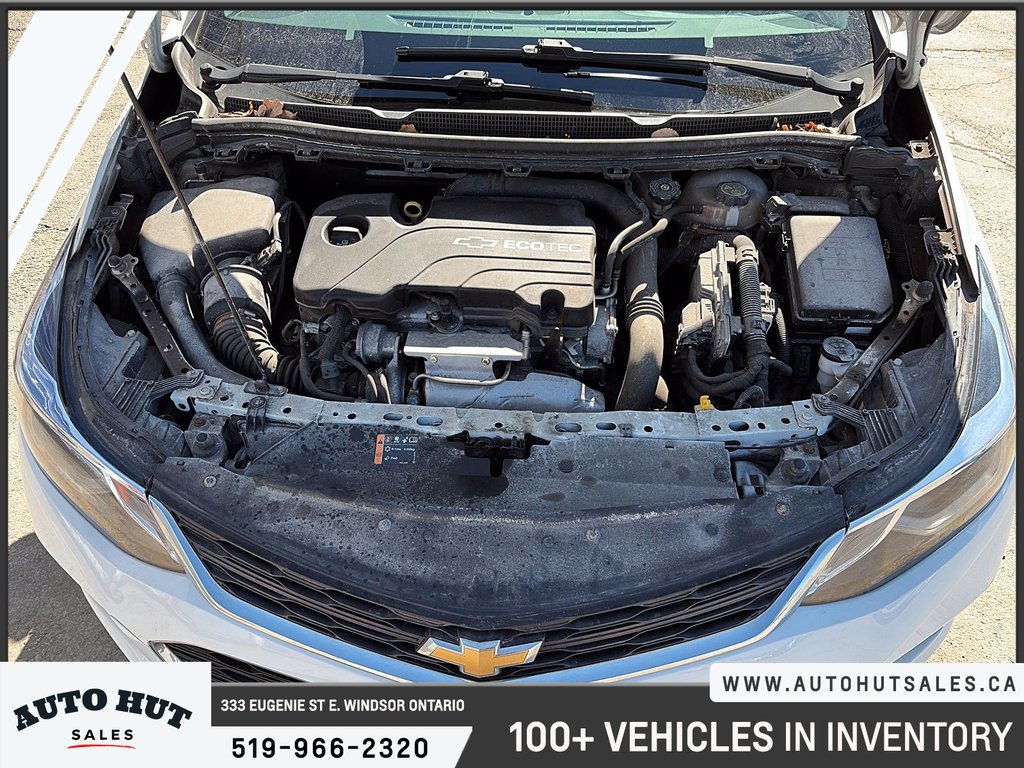 2016 Chevrolet Cruze LT in Windsor, Ontario - 8 - w1024h768px