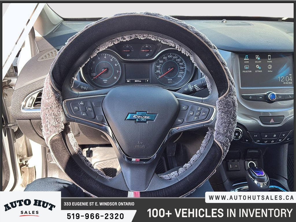 2016 Chevrolet Cruze LT in Windsor, Ontario - 12 - w1024h768px