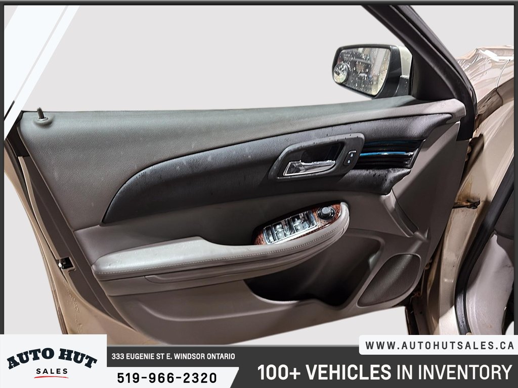 2013 Chevrolet Malibu LT in Windsor, Ontario - 9 - w1024h768px
