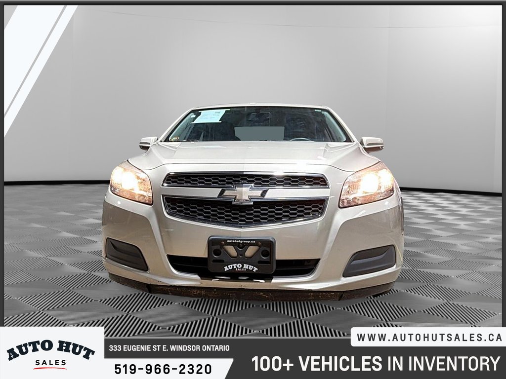 2013 Chevrolet Malibu LT in Windsor, Ontario - 2 - w1024h768px