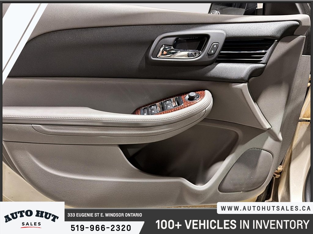 2013 Chevrolet Malibu LT in Windsor, Ontario - 11 - w1024h768px