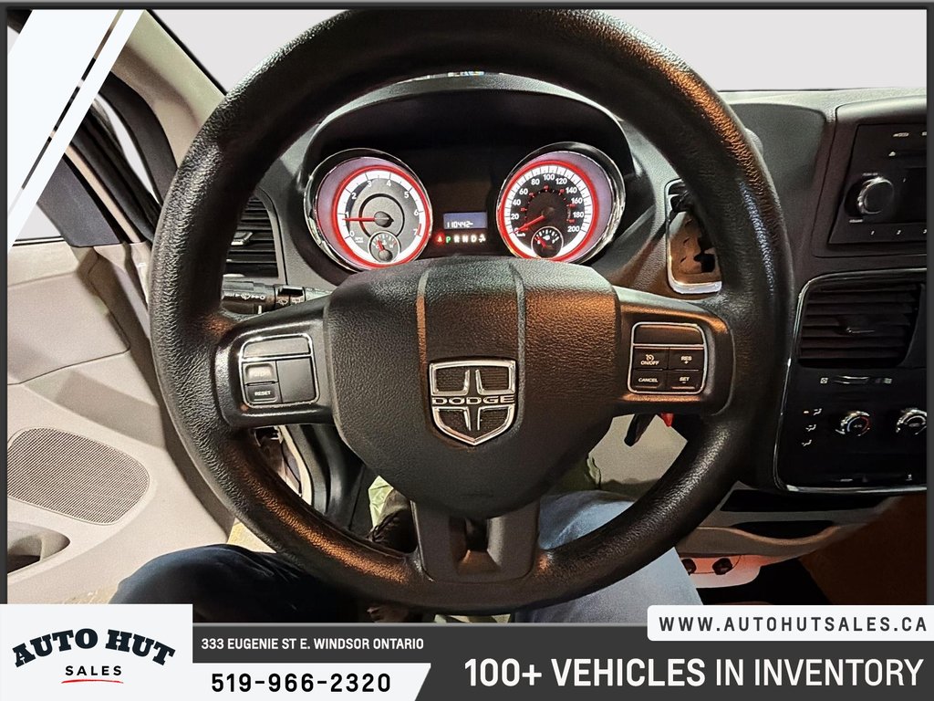 2016 Dodge Grand Caravan Canada Value Package in Windsor, Ontario - 12 - w1024h768px