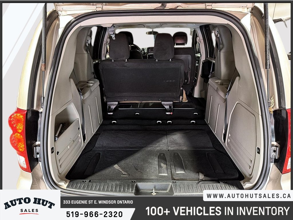 2016 Dodge Grand Caravan Canada Value Package in Windsor, Ontario - 6 - w1024h768px