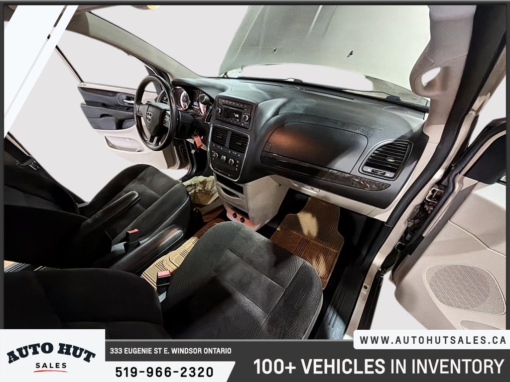 2016 Dodge Grand Caravan Canada Value Package in Windsor, Ontario - 22 - w1024h768px