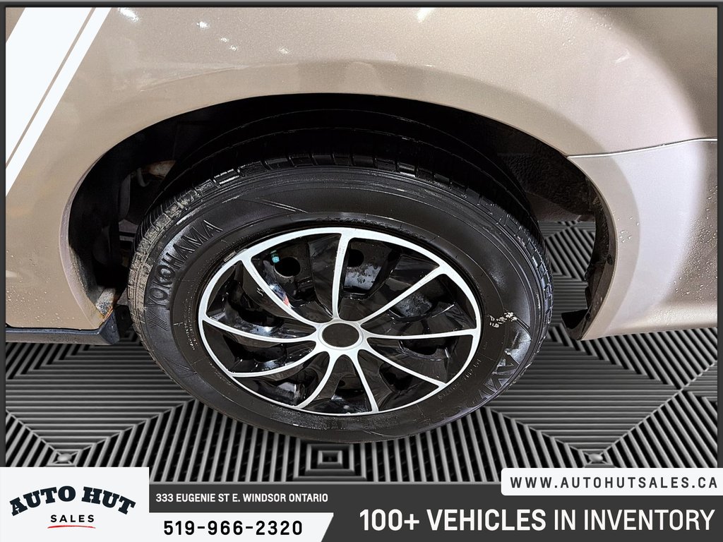 2016 Dodge Grand Caravan Canada Value Package in Windsor, Ontario - 7 - w1024h768px