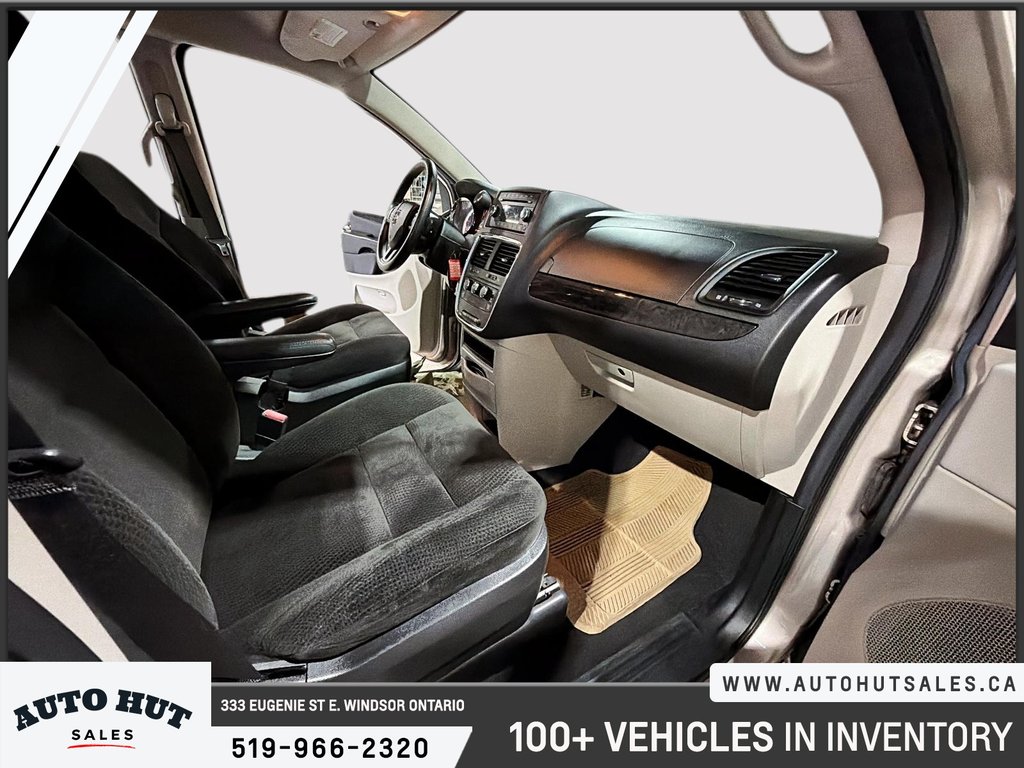 2016 Dodge Grand Caravan Canada Value Package in Windsor, Ontario - 23 - w1024h768px