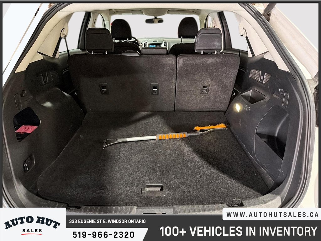 2017 Ford Edge SEL in Windsor, Ontario - 6 - w1024h768px