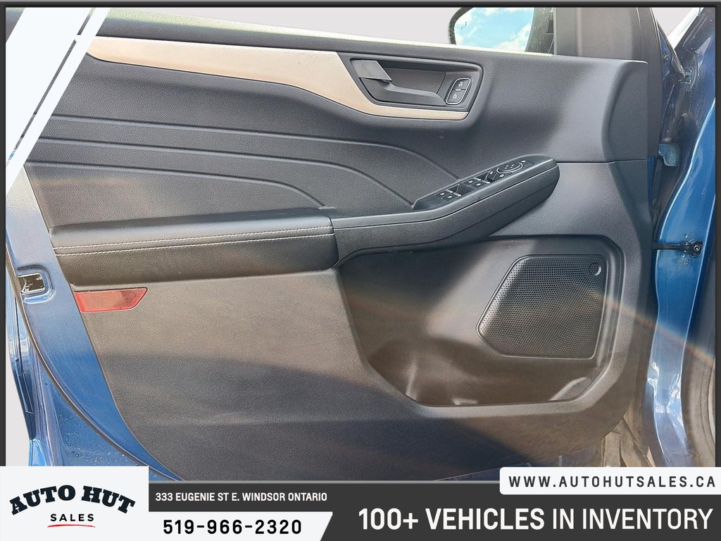 2022 Ford Escape SE in Windsor, Ontario - 11 - w1024h768px