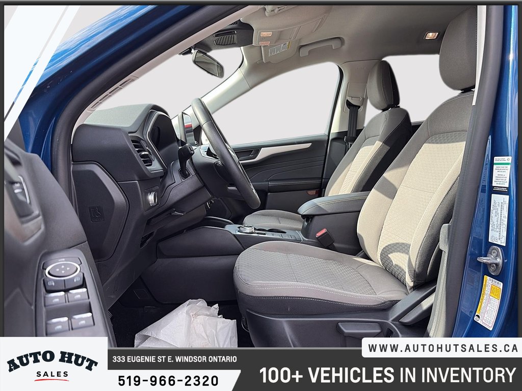 2022 Ford Escape SE in Windsor, Ontario - 9 - w1024h768px