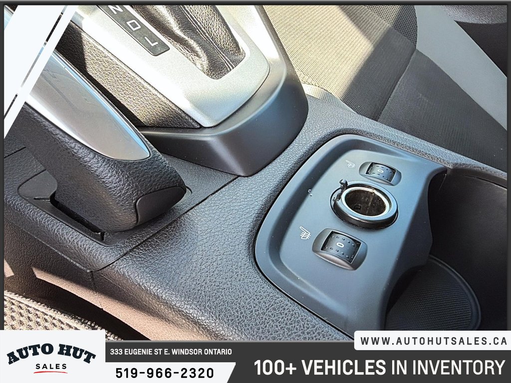 2013 Ford Focus SE in Windsor, Ontario - 19 - w1024h768px