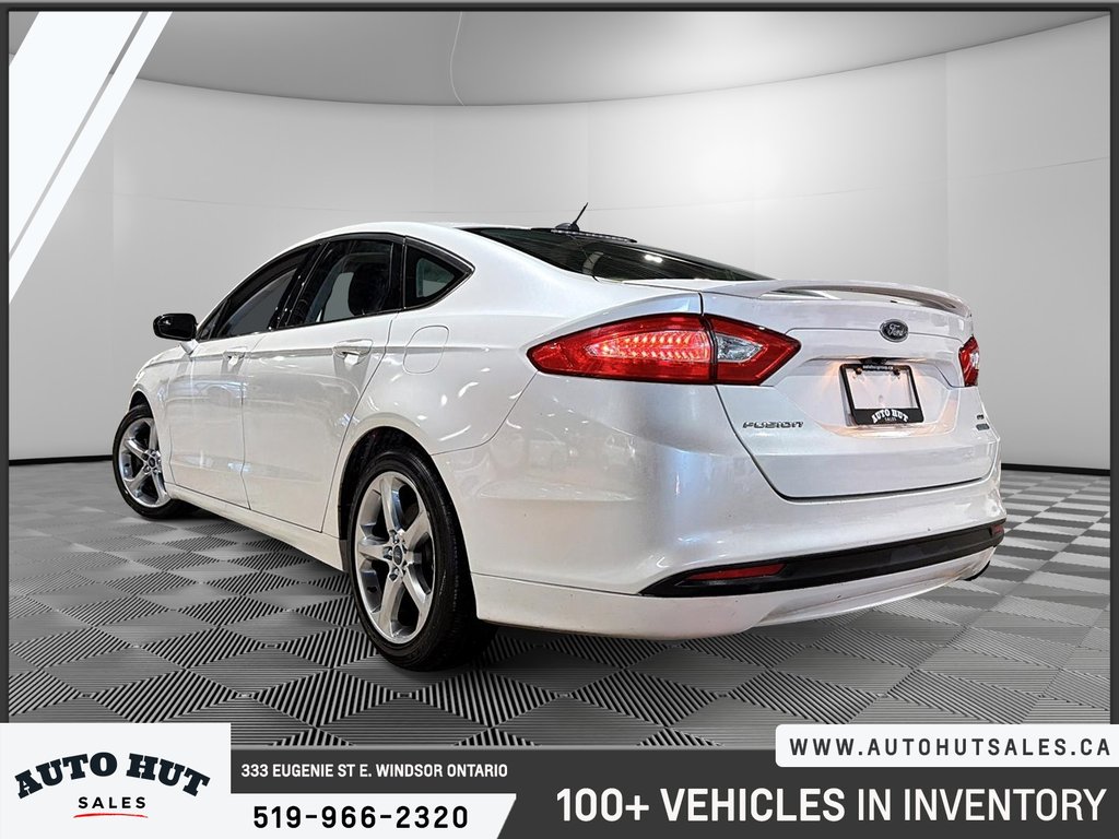 2013 Ford Fusion SE in Windsor, Ontario - 4 - w1024h768px