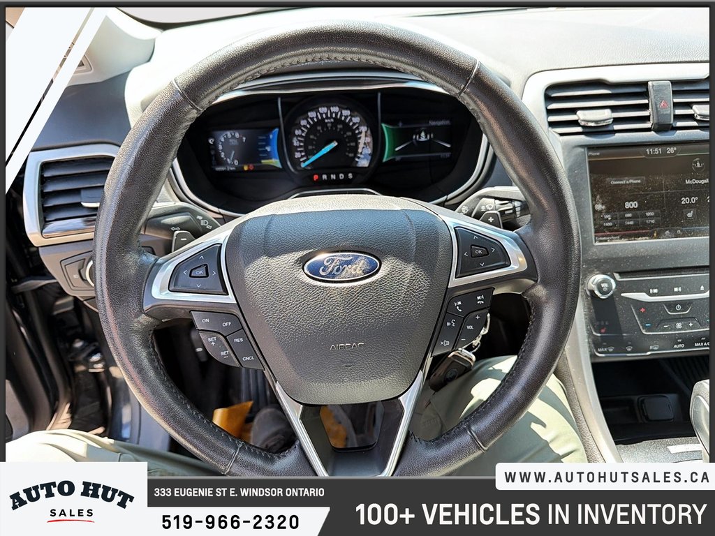 2014 Ford Fusion SE in Windsor, Ontario - 12 - w1024h768px