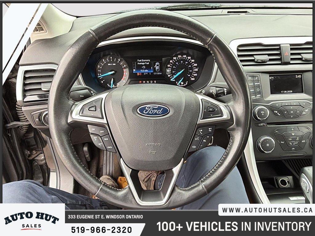 2015 Ford Fusion SE in Windsor, Ontario - 12 - w1024h768px