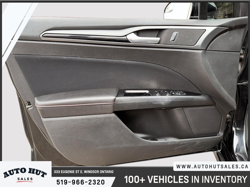 2015 Ford Fusion SE in Windsor, Ontario - 11 - w1024h768px