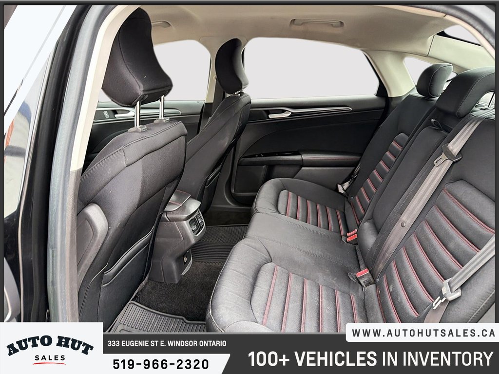 2015 Ford Fusion SE in Windsor, Ontario - 18 - w1024h768px