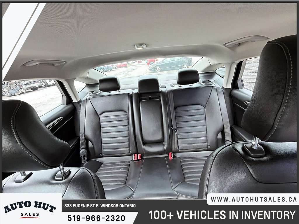 2016 Ford Fusion SE in Windsor, Ontario - 16 - w1024h768px