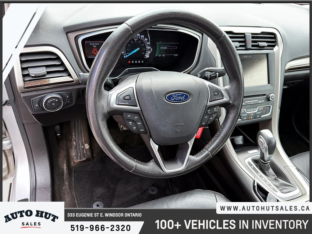 2016 Ford Fusion SE in Windsor, Ontario - 12 - w1024h768px