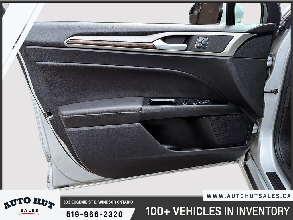 2016 Ford Fusion SE in Windsor, Ontario - 11 - w1024h768px