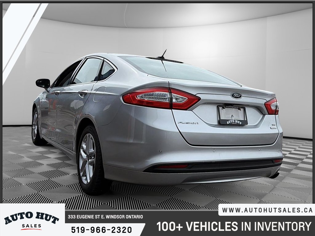 2016 Ford Fusion SE in Windsor, Ontario - 5 - w1024h768px