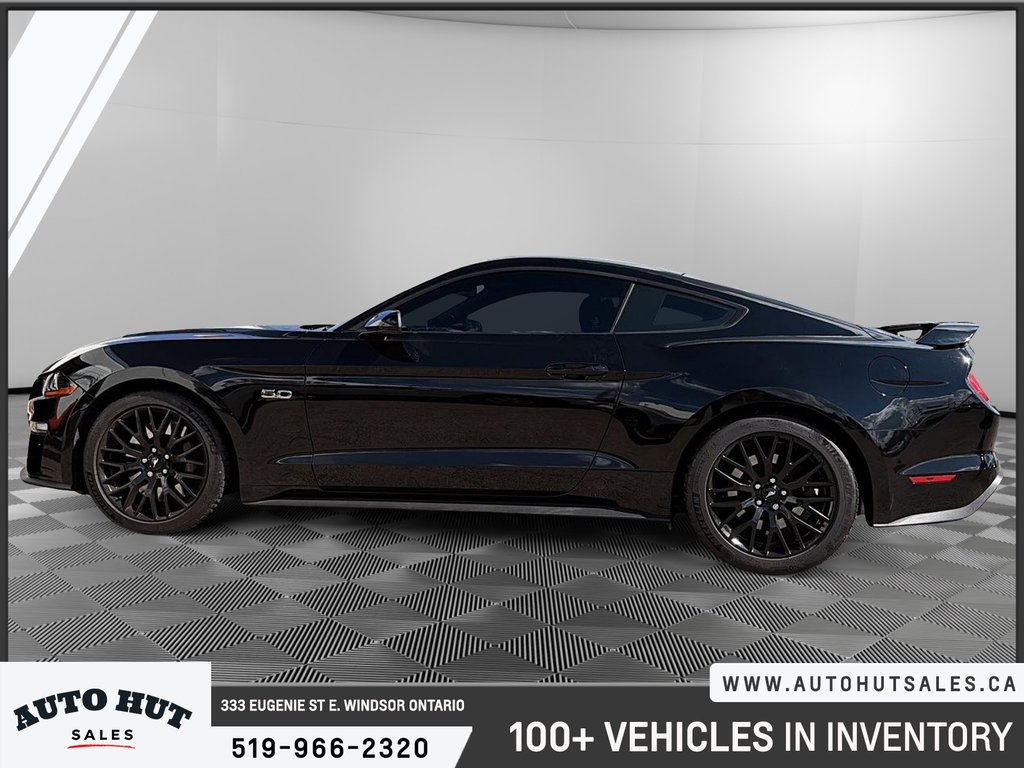 2018 Ford Mustang in Windsor, Ontario - 4 - w1024h768px