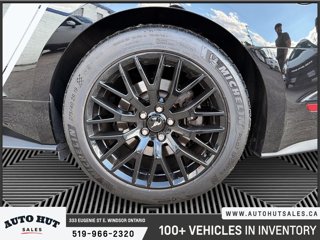 2018 Ford Mustang in Windsor, Ontario - 7 - w1024h768px