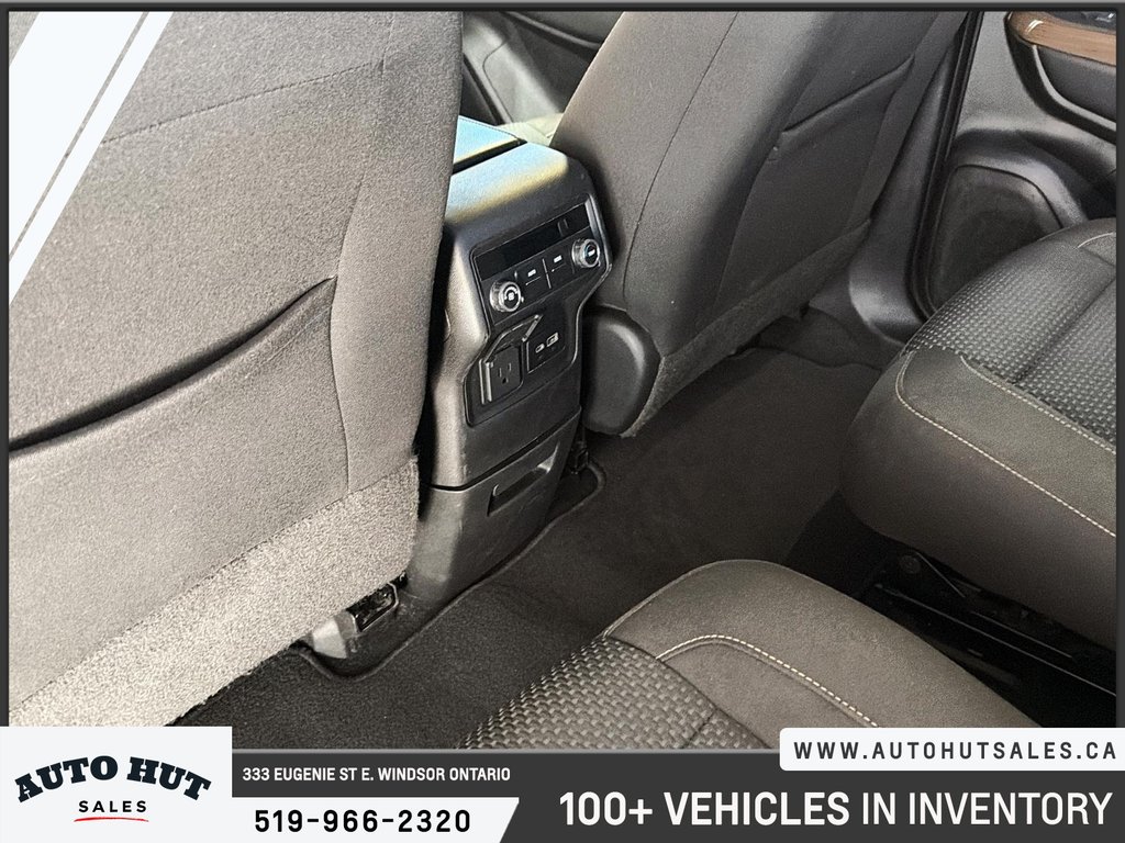 2023 GMC Acadia SLE in Windsor, Ontario - 23 - w1024h768px