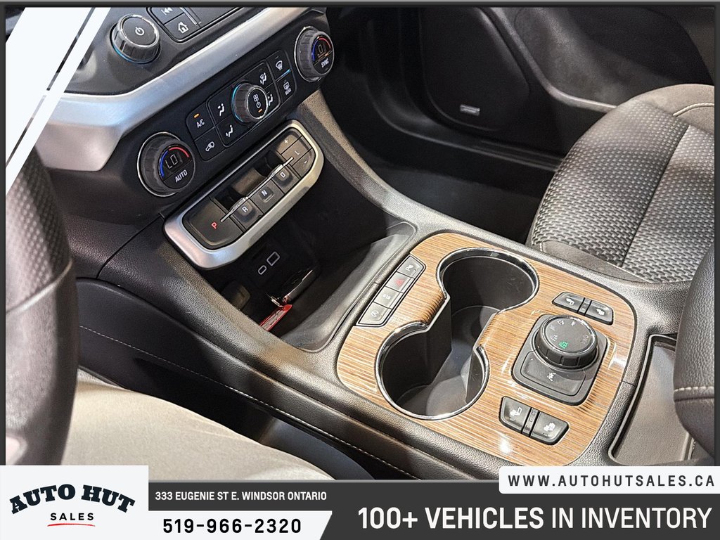 2023 GMC Acadia SLE in Windsor, Ontario - 15 - w1024h768px
