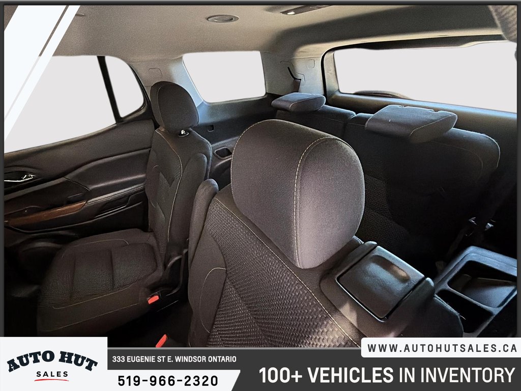 2023 GMC Acadia SLE in Windsor, Ontario - 21 - w1024h768px